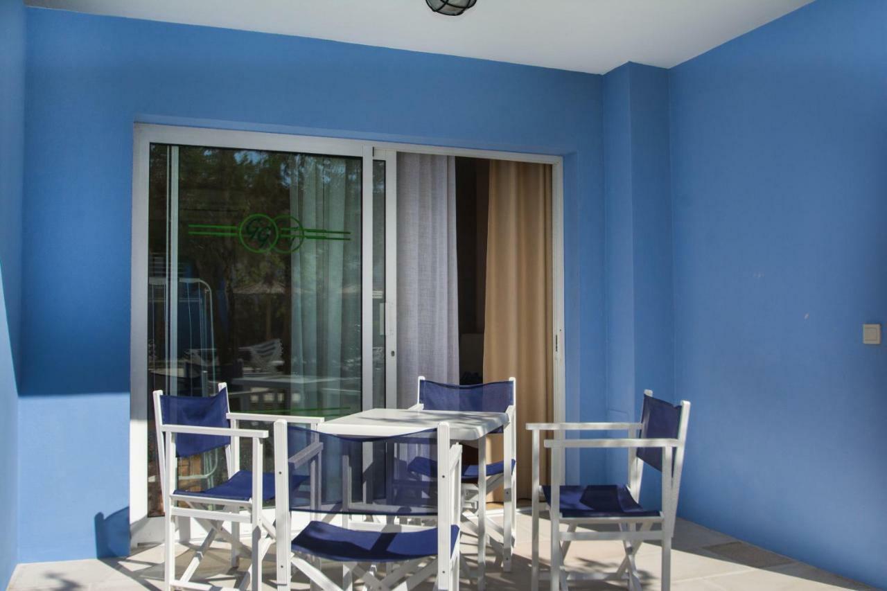 Galdana Gardens Apartment Cala Galdana  Exterior photo